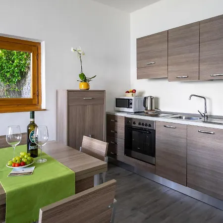 Apartment Tramonto - Sea116 By Interhome