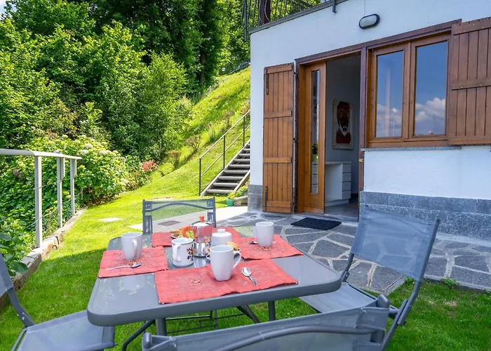 Tramonto - Sea116 By Interhome * ストレーザ